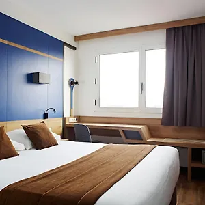 *** Hotel Median Congres Francia